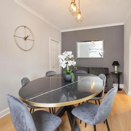 بيت للعطل Rosedale House With Free Parking