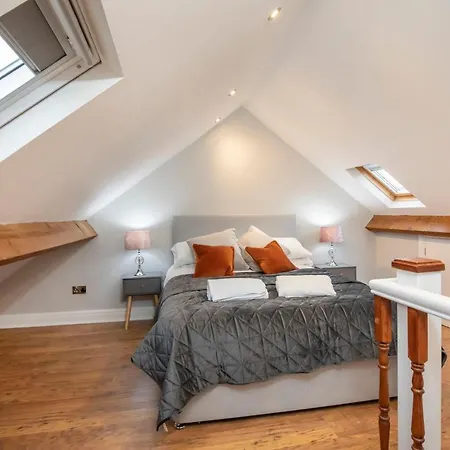 Rosedale House With Free Parking